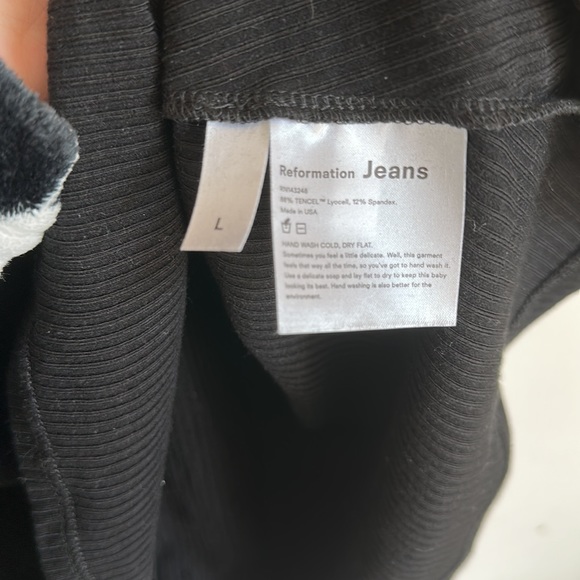 Reformation Maya Knit Dress Ribbed Long Sleeve Skater Mini Dress Black Large - Picture 8 of 8